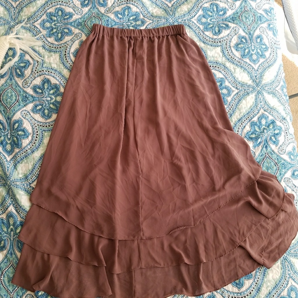 High Low Ruffle Skirt - Picture 2 of 3